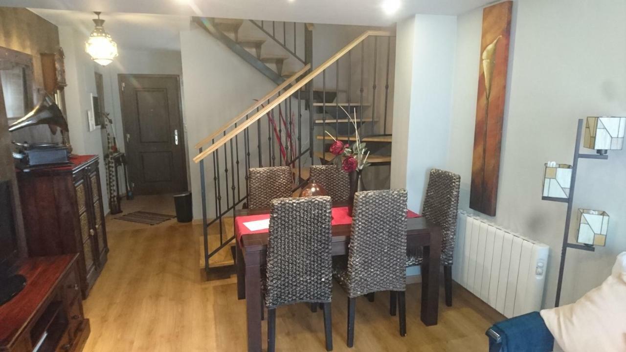فيلا كاستيلو دي جاكافي Casa Noelia المظهر الخارجي الصورة